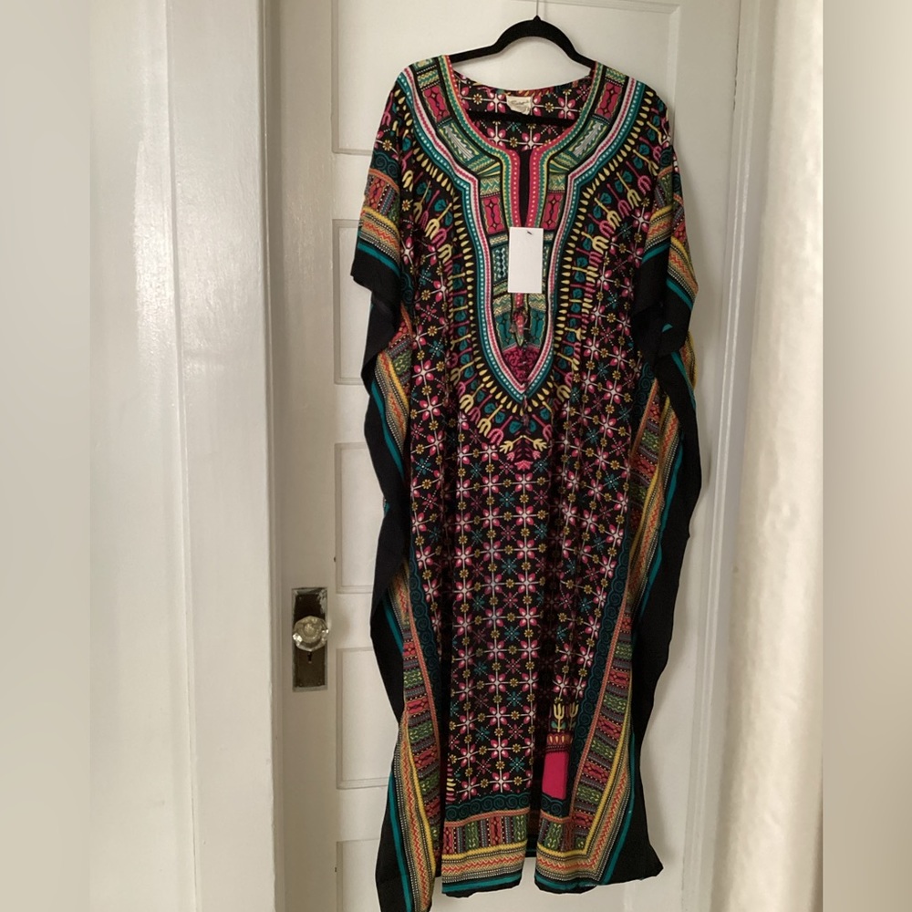 Exist Kaftan, Global Print, NWT, MSRP $60